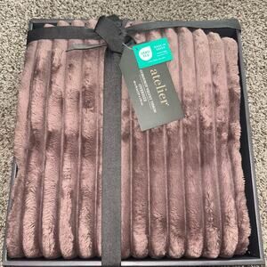 Atelier Corduroy Velvet Throw in Rich Mauve